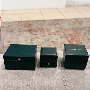 crosby. Dark Green Jewelry Box Set with Gold Trim